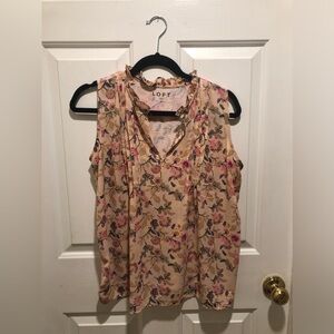 LOFT 100% rayon mixed media pink floral print top. Size M.